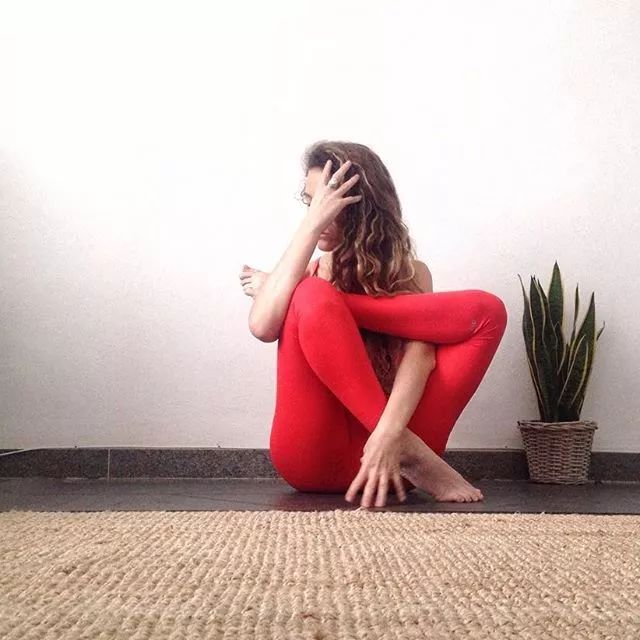 梨形身材的大粗腿怎么瘦,超瘦大腿前侧30天摆脱梨形大粗腿