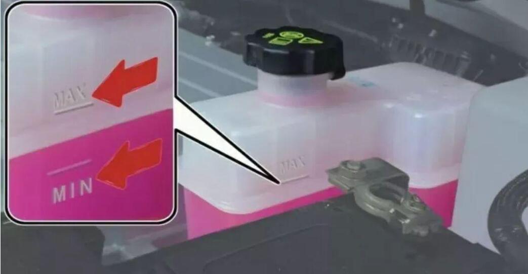 冷却液少了是添加还是换,速腾冷却液少了是添加还是更换