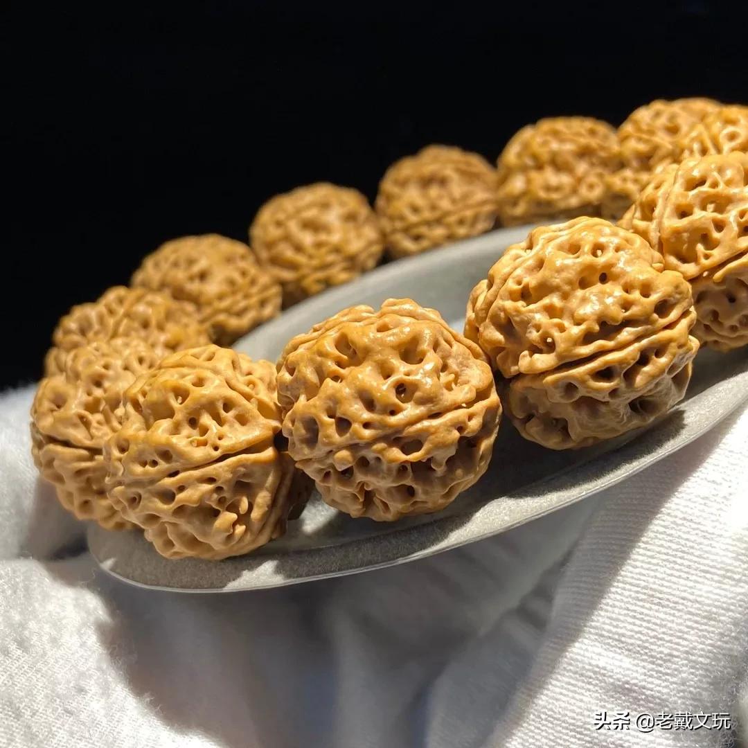 安纳普尔纳大金刚玉化效果,安纳普尔纳峰大金刚