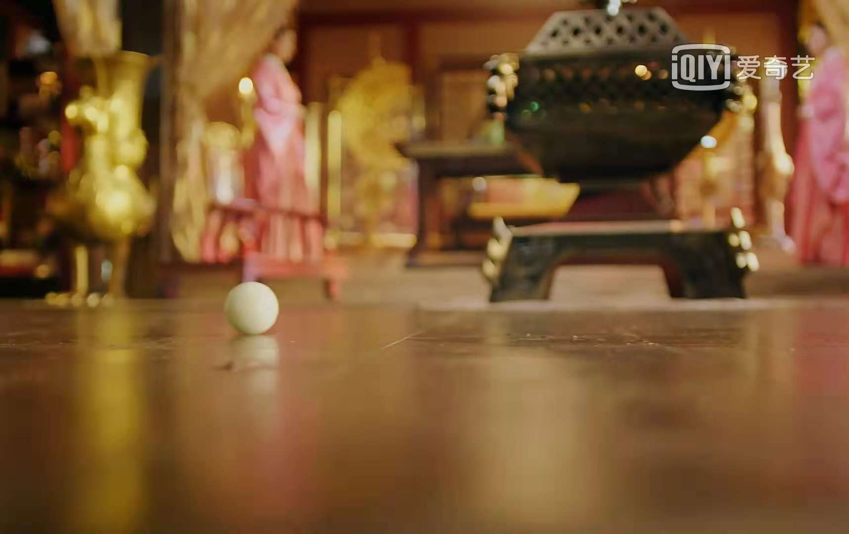 和鸡拜堂成亲的小说,跟鸡成亲的电视剧