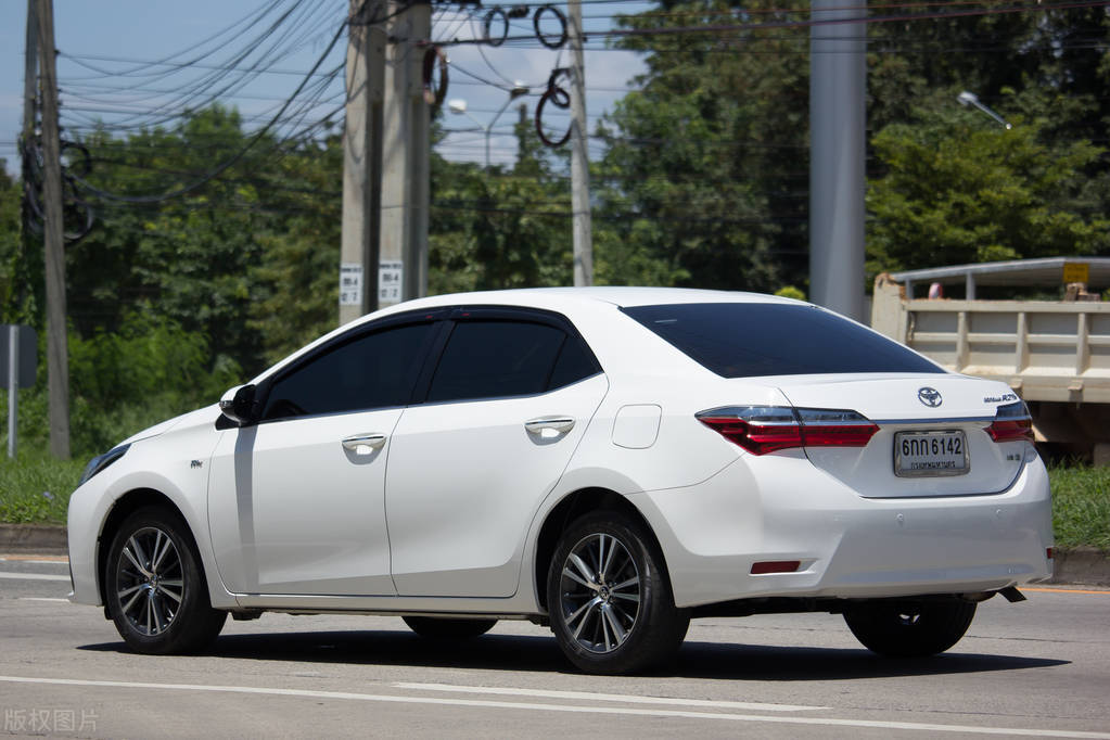 日系车有什么优点和缺点,大众对比日系车各有什么优点缺点