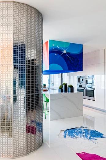 设计师用“纸”做了互动体验式墙纸！网友：不错哦，两天就坏了吧