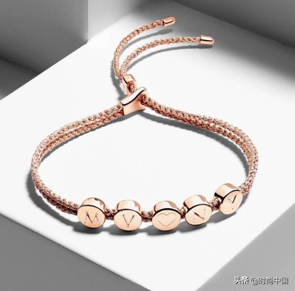 2019宝格丽蔡徐坤,18年宝格丽蔡徐坤