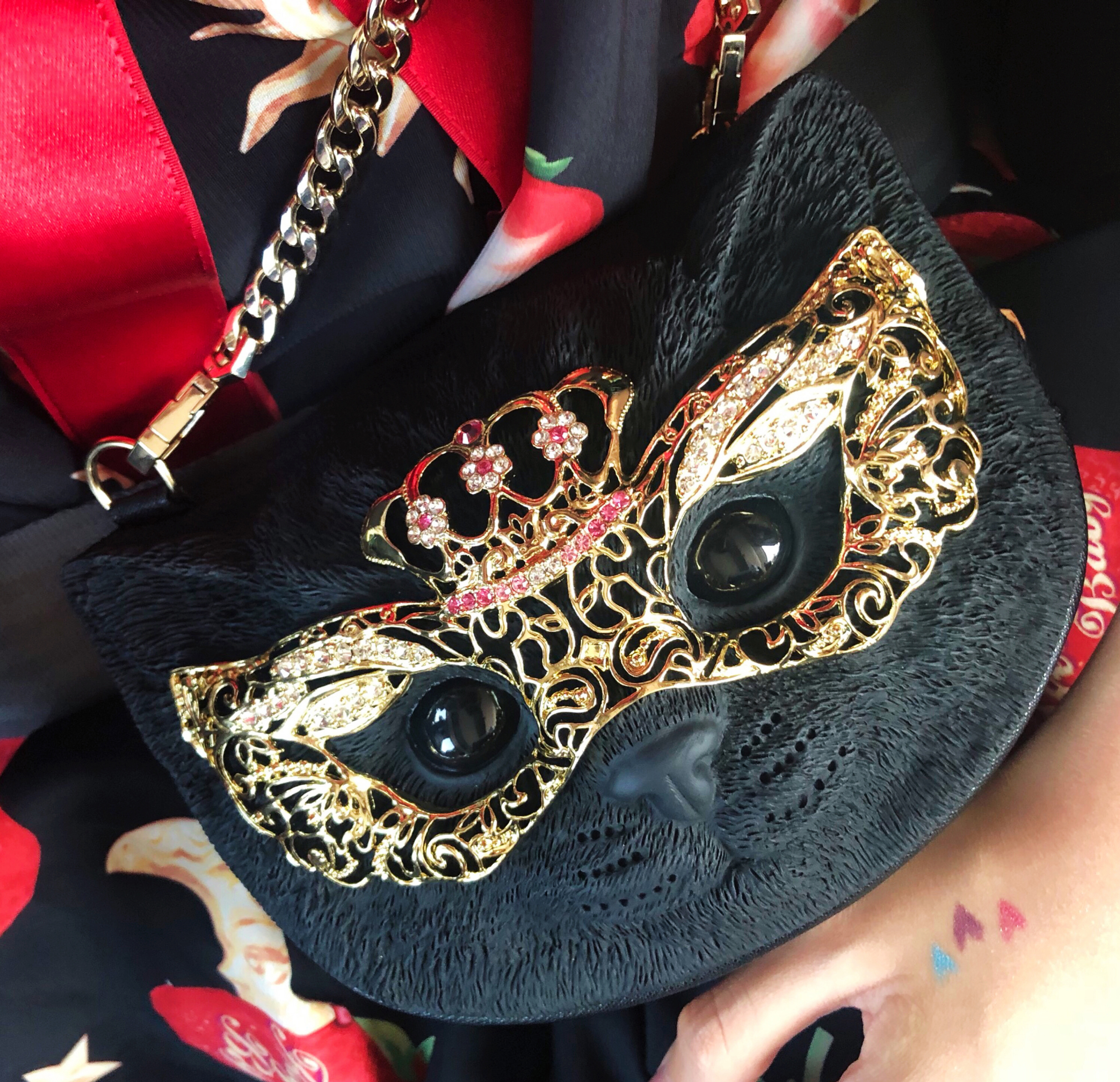 不赚钱的小众美包,不撞款高定包包