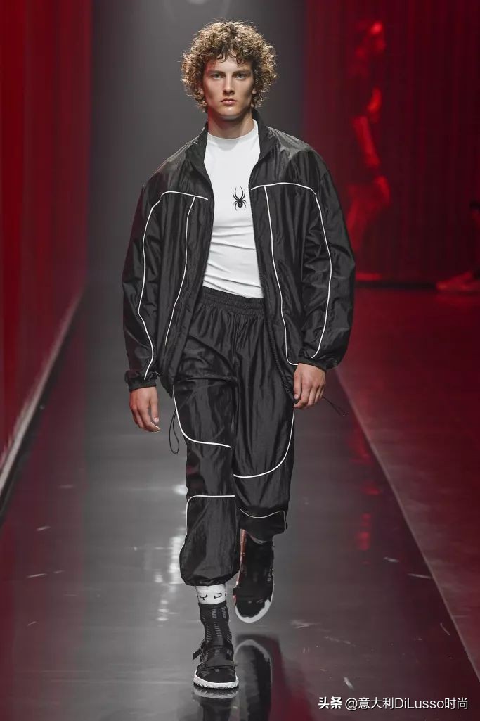 2020米兰春夏男装周（下）|刘昊然、许魏洲惊艳亮相意大利