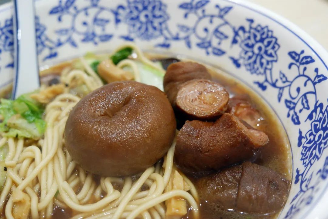 杭州老字号美食排行榜前十名,杭州西湖百年老字号美食