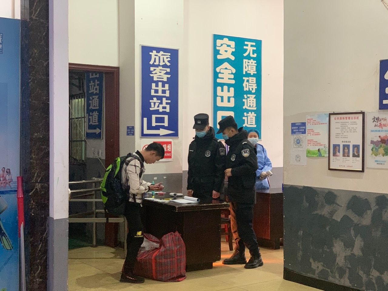 铜仁市区车流,铜仁市哪里的人流最多最旺