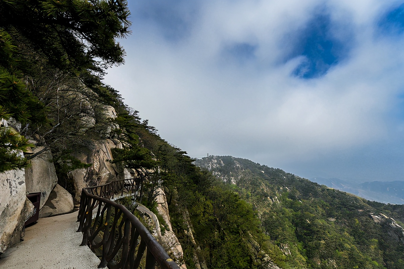 太行山之美巍峨壮丽,太行山最美的免费风景在哪里