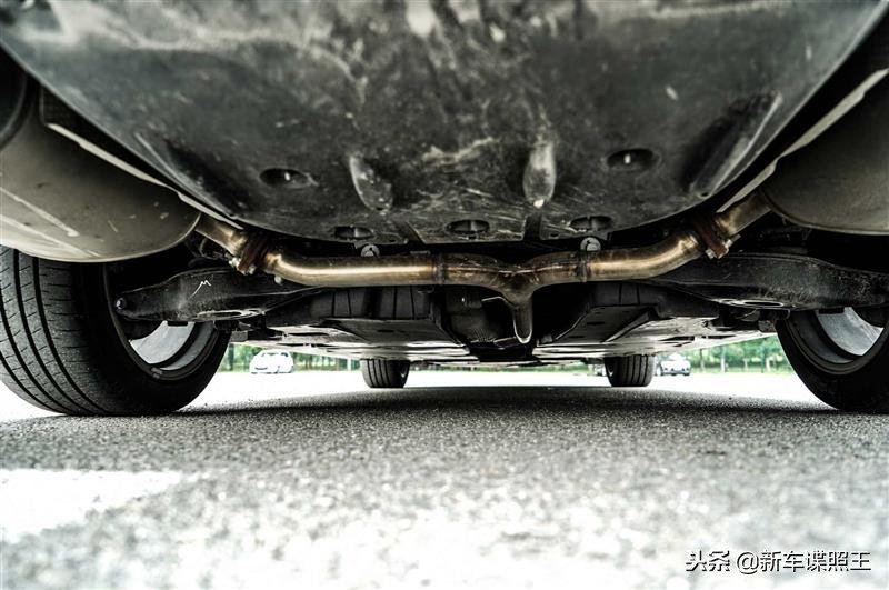 到底有多运动?不再中庸的8代丰田凯美瑞试驾