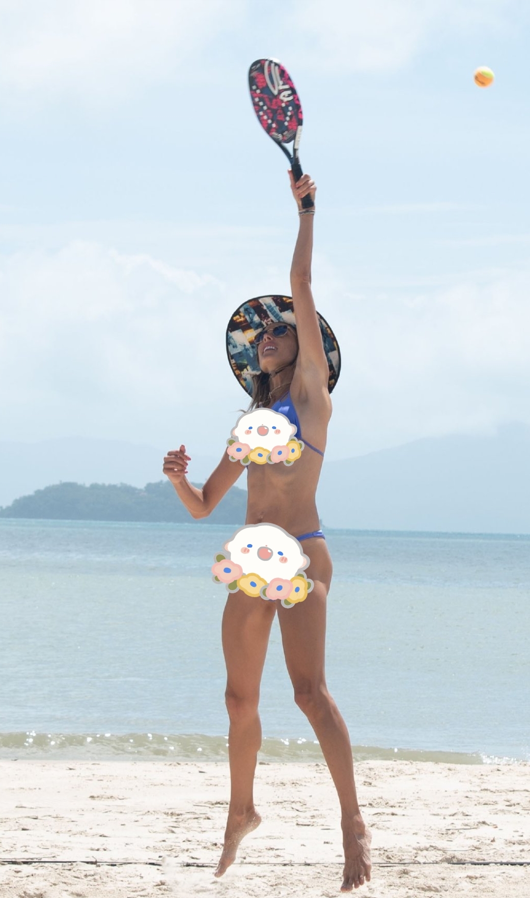 超模aa身材,超模aa海边戏水