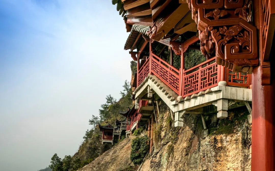 十三座神奇的中国空中古寺,中国这20座令人震撼的古寺
