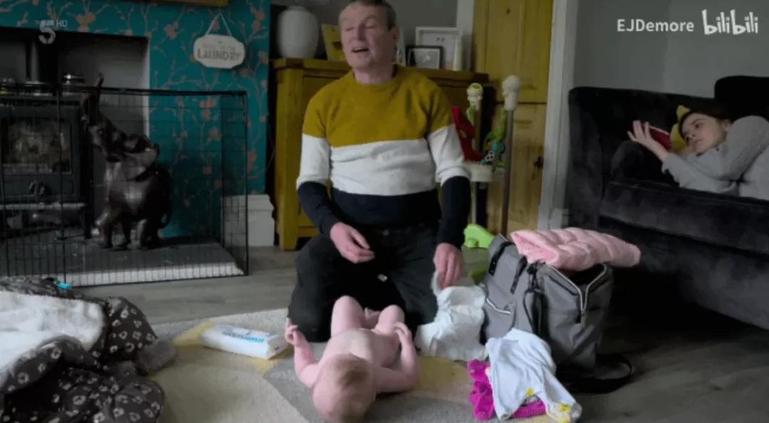 结婚30年生22娃，网友群嘲太窒息了，结果他们的生活却啪啪打脸