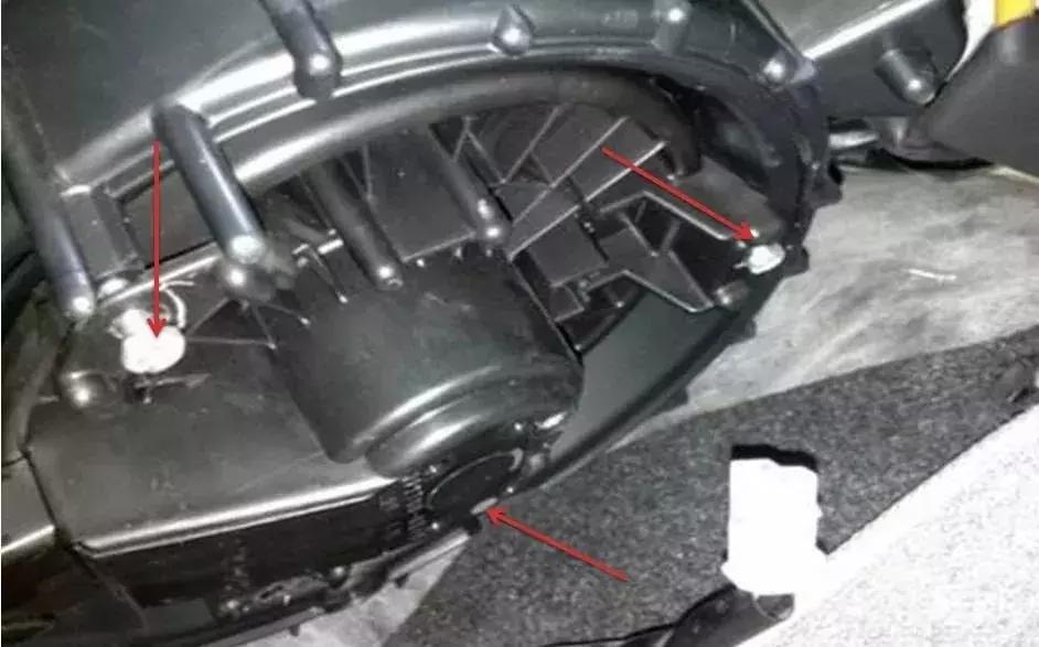 多效汽车空调滤清器怎么拆下来,环保汽车空调滤清器更换教程