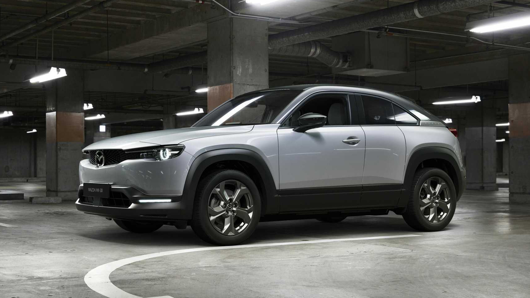 本田crv混动与rav4荣放混动哪个好,rav4混动版上市