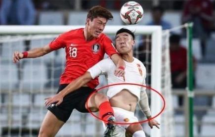 国足重大转折武磊终于盼到这一天,国足武磊失单刀