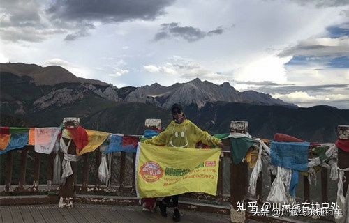 川藏线318自驾从拉萨到成都,拉萨反走318到成都租车攻略