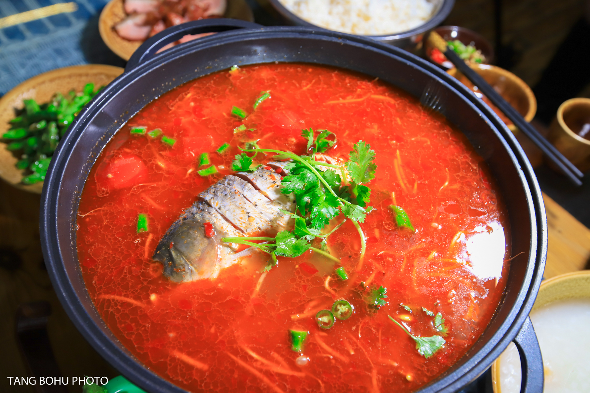 西江千户苗寨攻略住哪段好,第一次去西江千户苗寨怎么玩