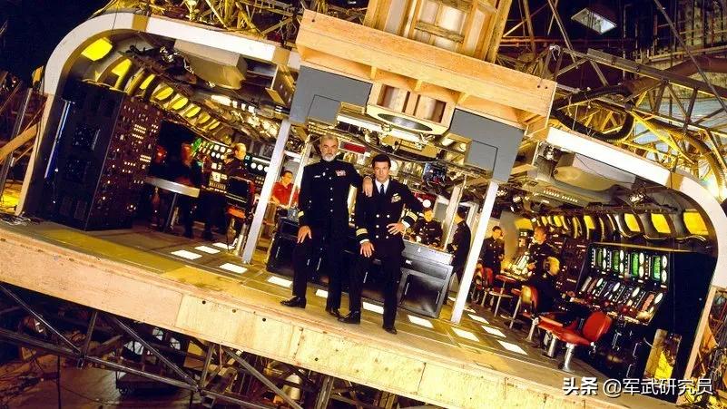 环境差工资待遇低,潜艇兵的真实待遇