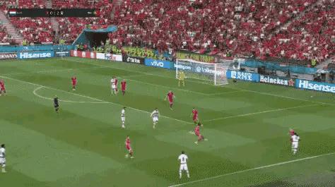 c罗足坛最优秀的运动员之一,c罗足球十大独门绝技