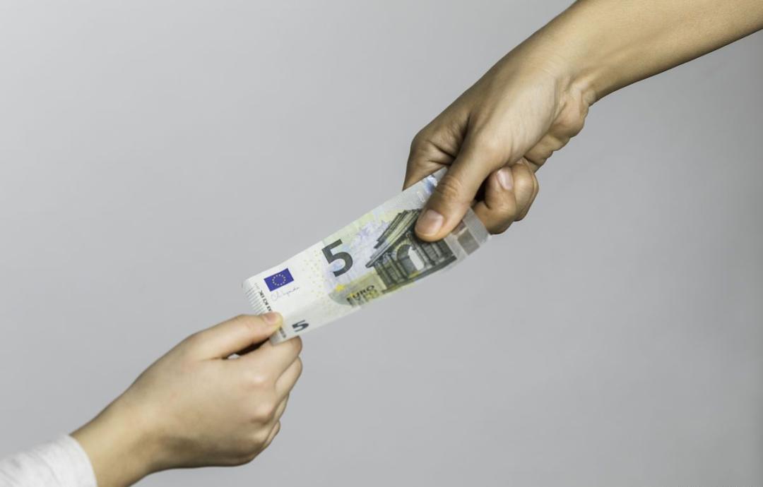 【故事汇】我用社群做游戏陪玩，赚钱交友两不误