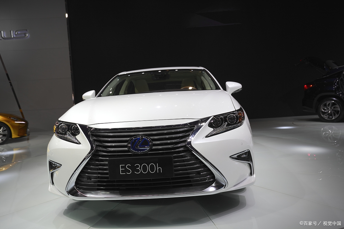 雷克萨斯什么车型质量好,雷克萨斯rx350吊打bba实拍点评