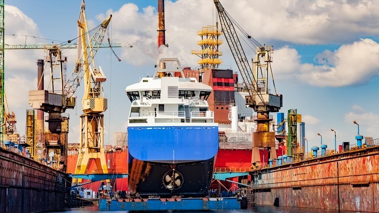 中国造船业登顶世界第一，法国成了老客户，订单连美国也抢不走