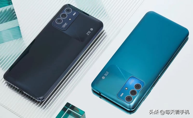 养老手机好选择，8+128G仅793元！6000mAh电池护航，出自中兴