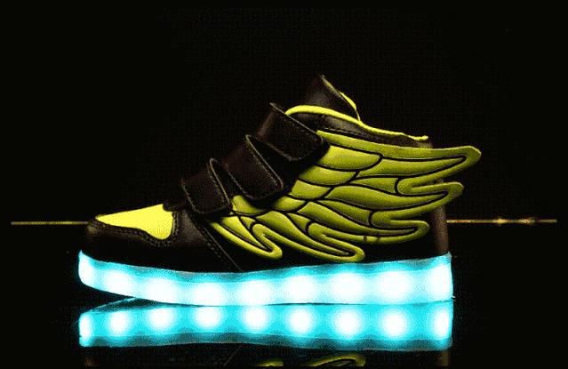 怎么选适合宝宝脚的鞋子,宝宝脚底适合穿什么鞋