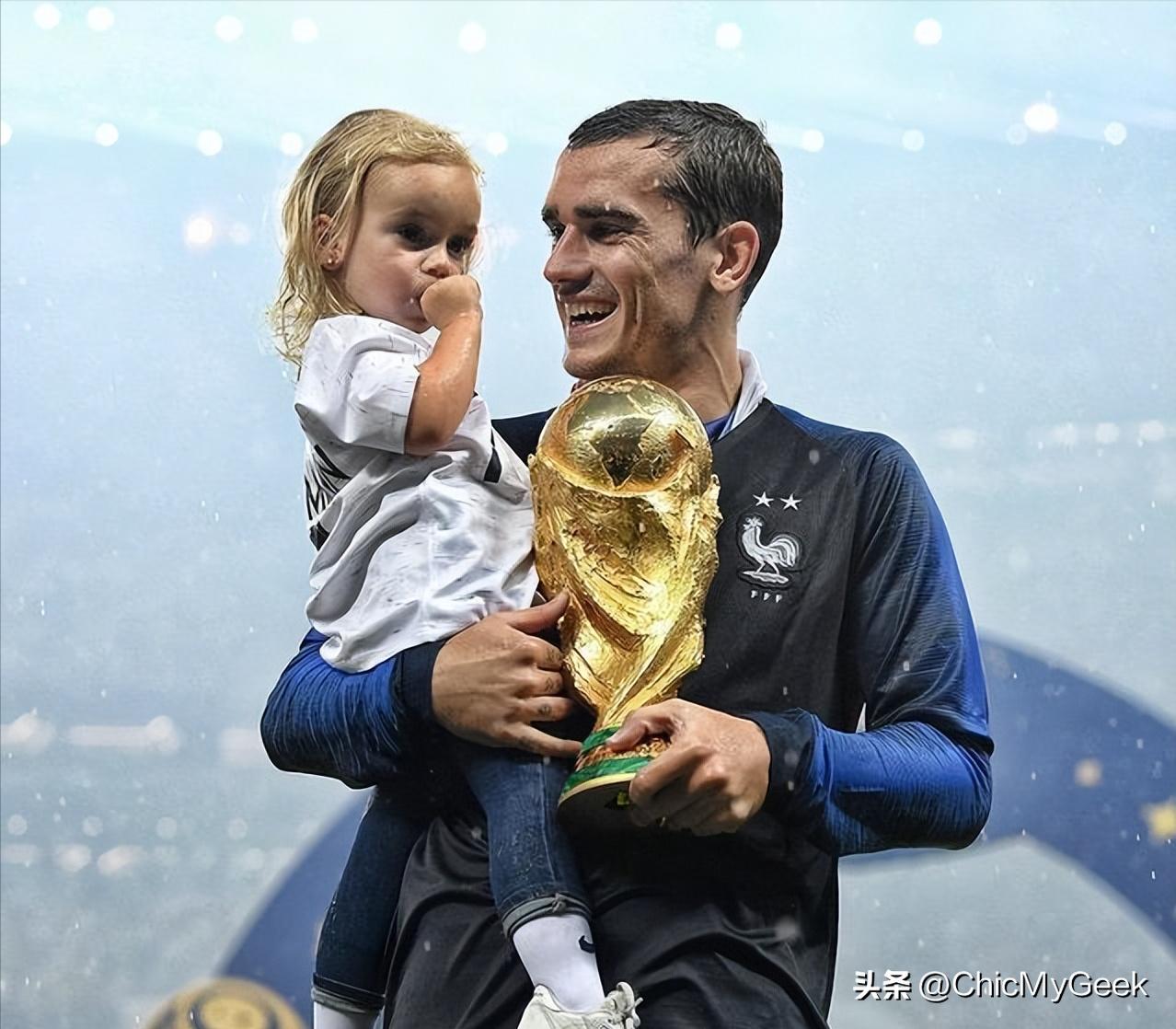 比肩张伯伦天赋的球员,足坛十大神锋贝克汉姆