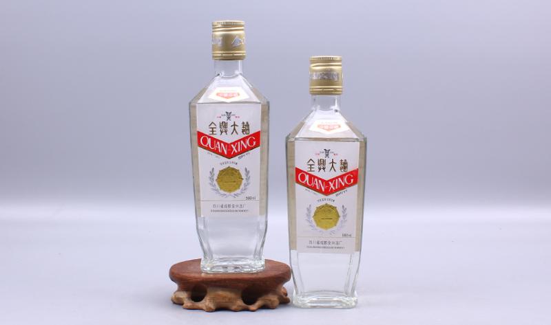 国内9款良心好酒100%纯粮,4款好喝不上头的纯粮酿造好酒