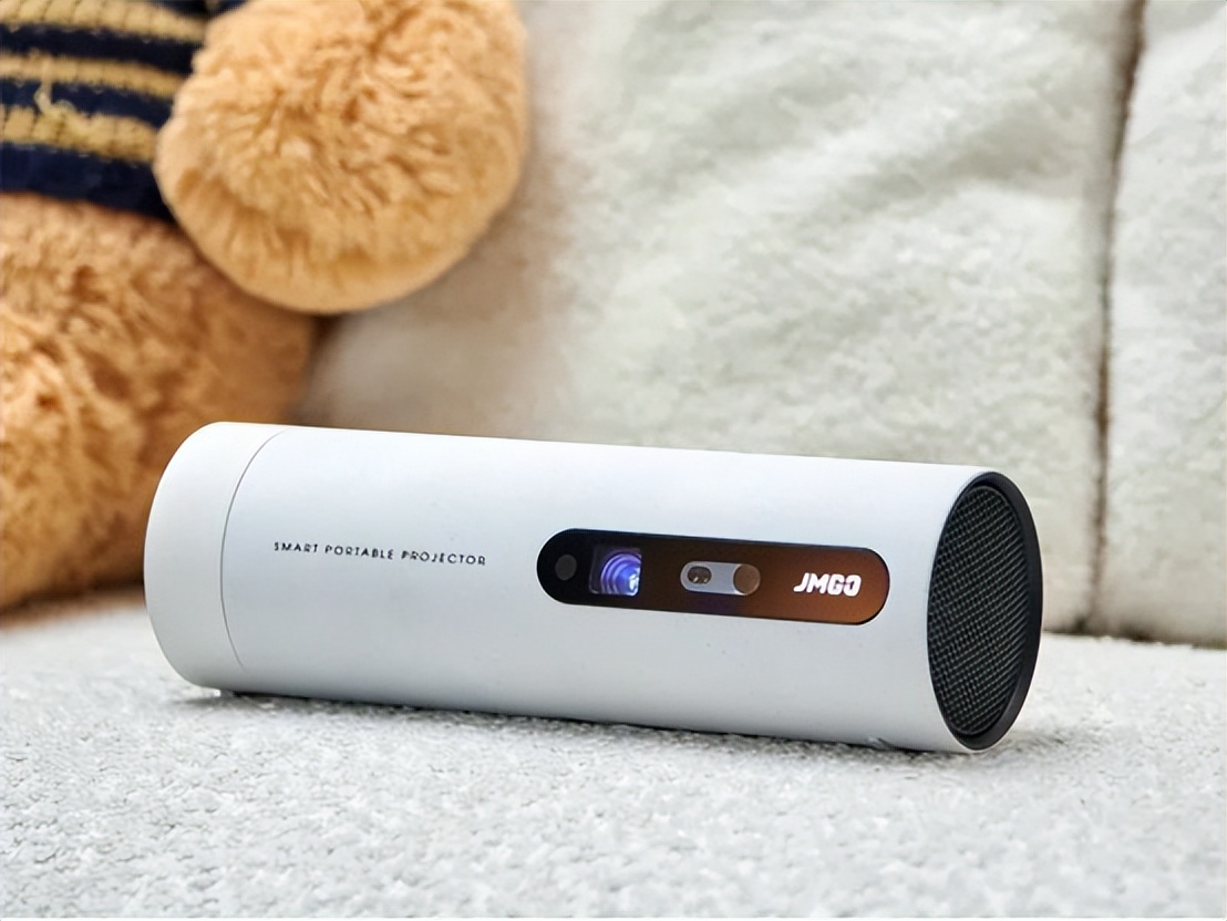 低价实惠投影仪推荐,2万元投影仪哪个牌子性价比高