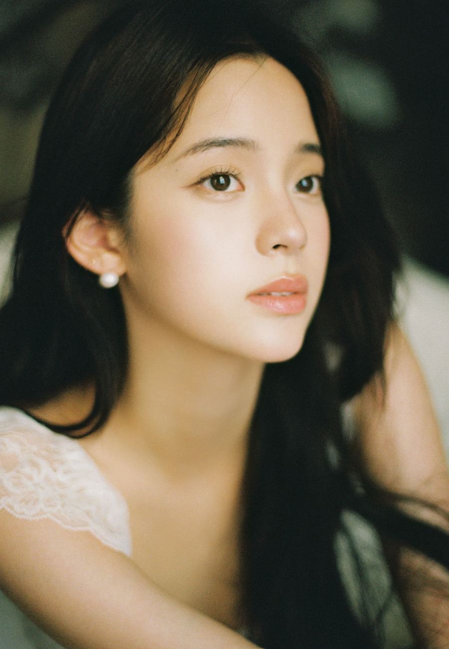 欧阳娜娜十八岁生日众明星送祝福,欧阳娜娜18岁众明星送祝福生日会