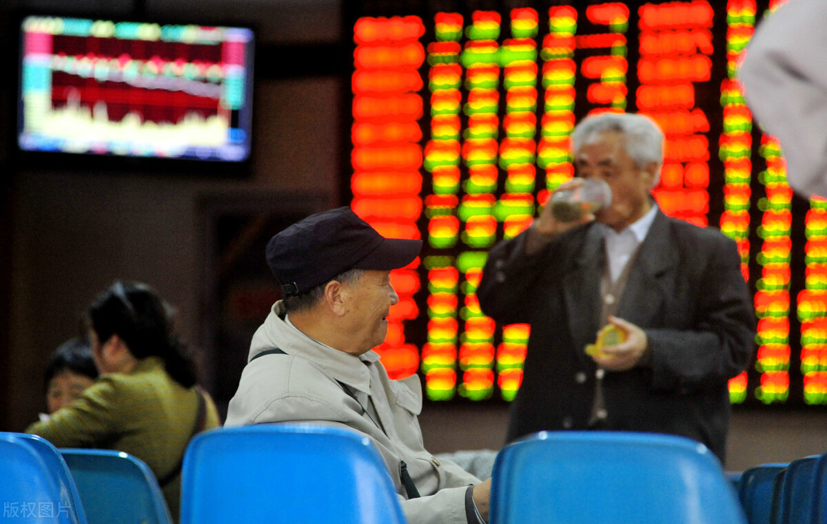 乘坐高铁火车忘记带身份证怎么办?三分钟教你快速办理临时身份证