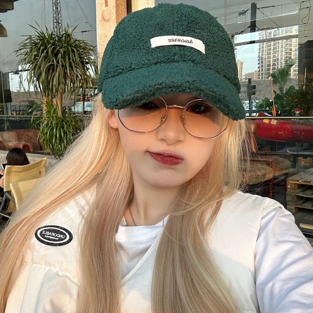 不同的脸型适合什么帽子,什么脸型都适合的帽子