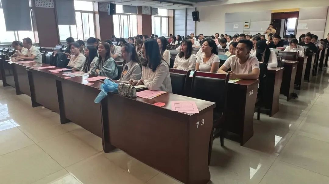 【平安洛川】洛川县城市社区服务中心：普及金融知识守住“钱袋子”