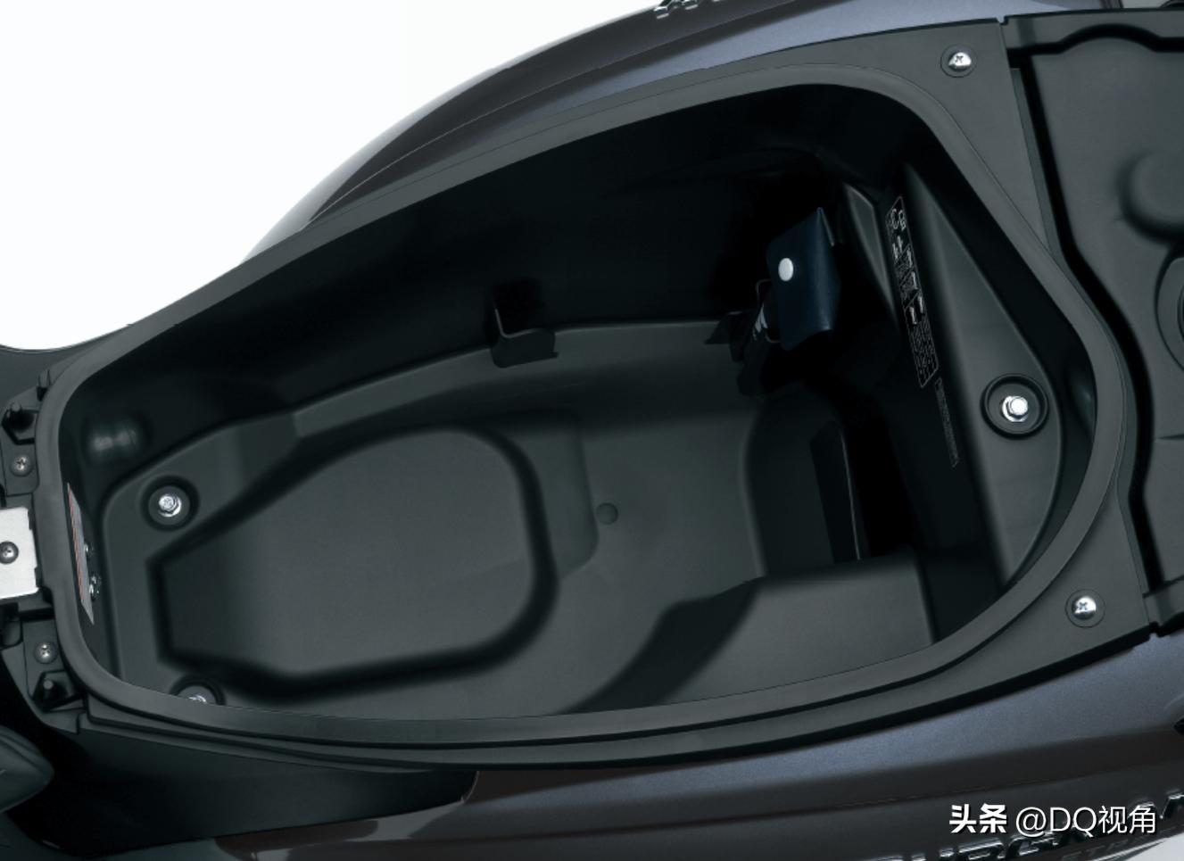 铃木125全部踏板车型及价格,铃木踏板摩托车100cc和125cc