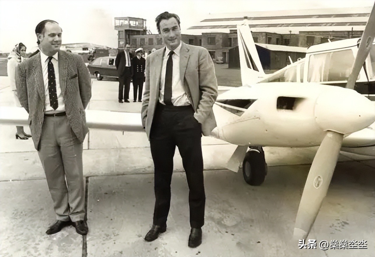 吸血鬼王子爱上一个女人,吸血鬼王子爱上一位人类女孩