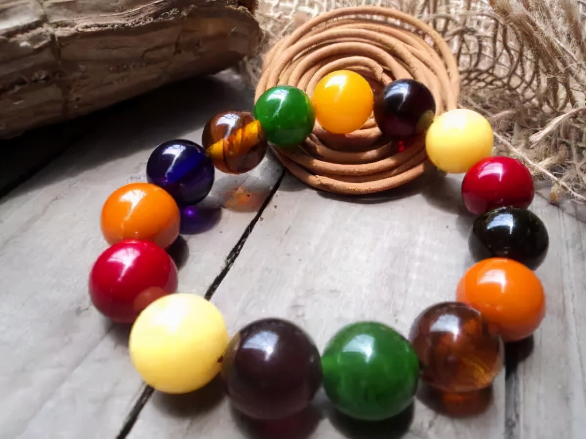 深圳松岗琥珀是天然的吗,松岗琥珀是真的吗