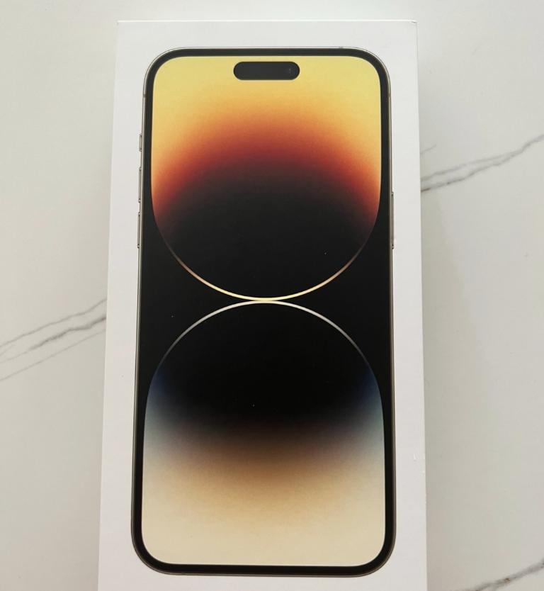 上市两个月依旧缺货！网友加价600拿下全新iPhone14ProMax