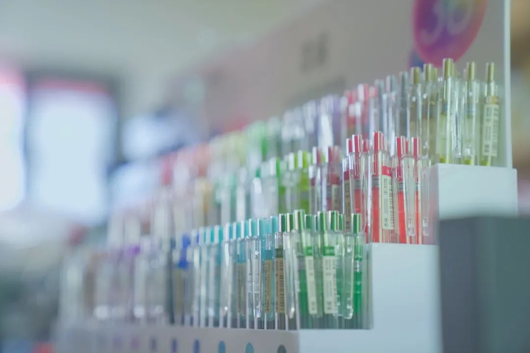 惊艳！！！西译商业街上线