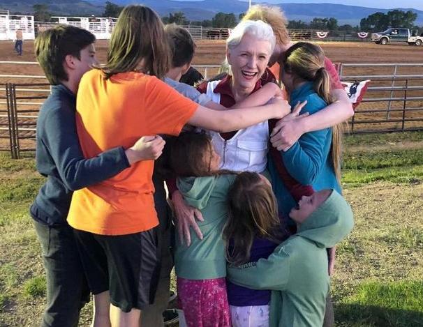 顶级超模，净身出户，培养3个亿万富翁，她是怎么做到的？