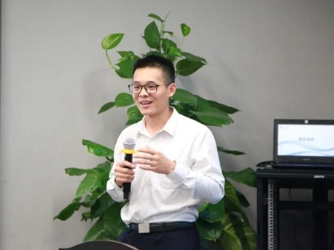 走出著名创业投资人，多位董事长！近日，上海这所高校获评*级A**！