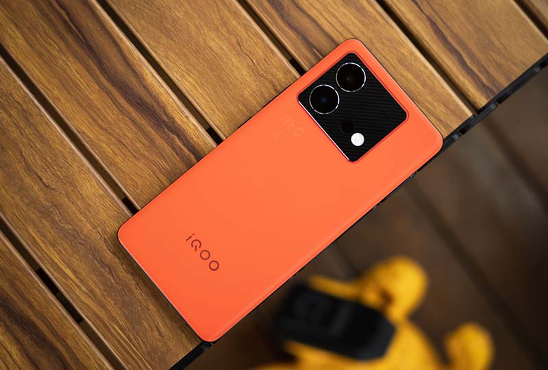 目前新手机推荐哪款好用又实惠,高配低价的手机最好的是哪一款