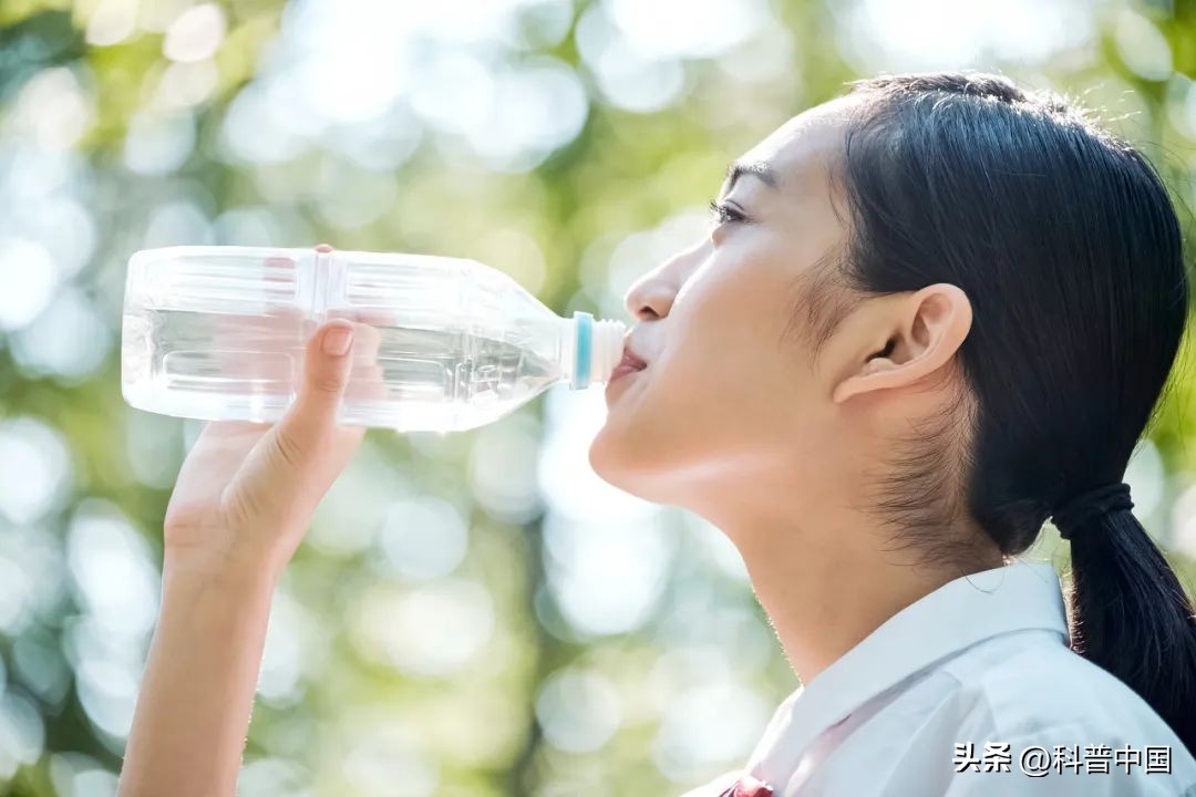 热中暑的处理方法有哪些,热死了怎么缓解