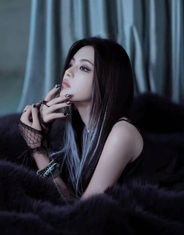 鏉ㄨ秴瓒婃殫榛戠郴鐓х墖,鏉ㄨ秴瓒婇洩鍦扮儫鐔忓鐓х墖