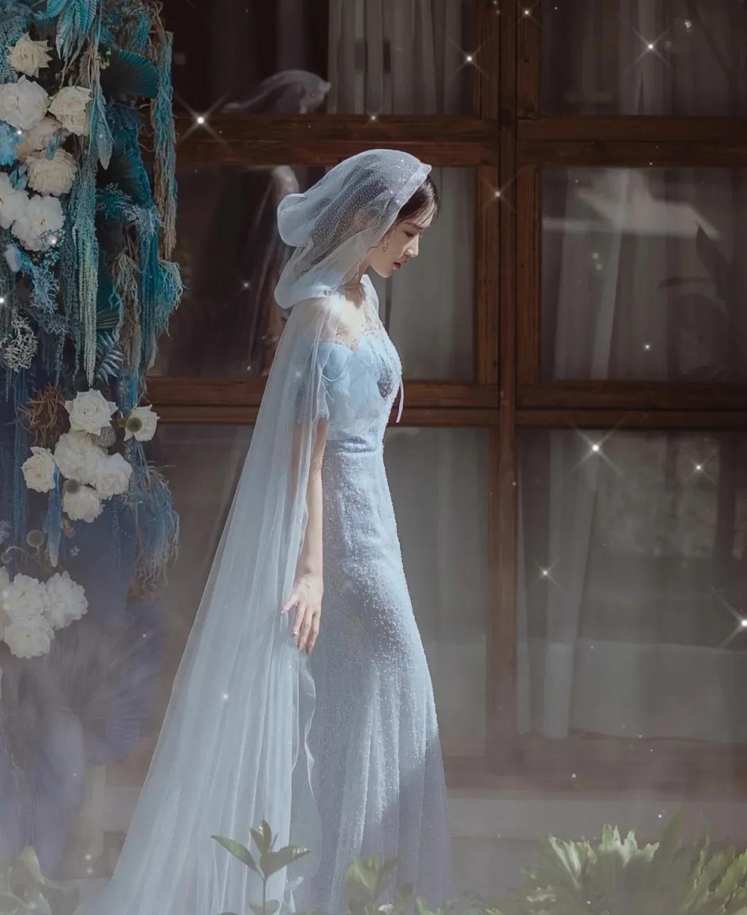 冰晶蓝的温柔浪漫，自带纯洁气息