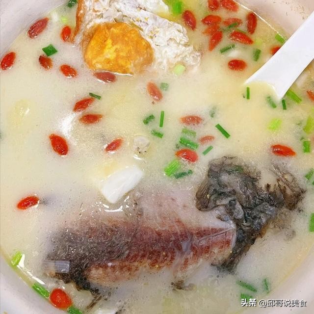 秋季吃这种鱼润燥又养胃,秋季推荐常吃3种食物