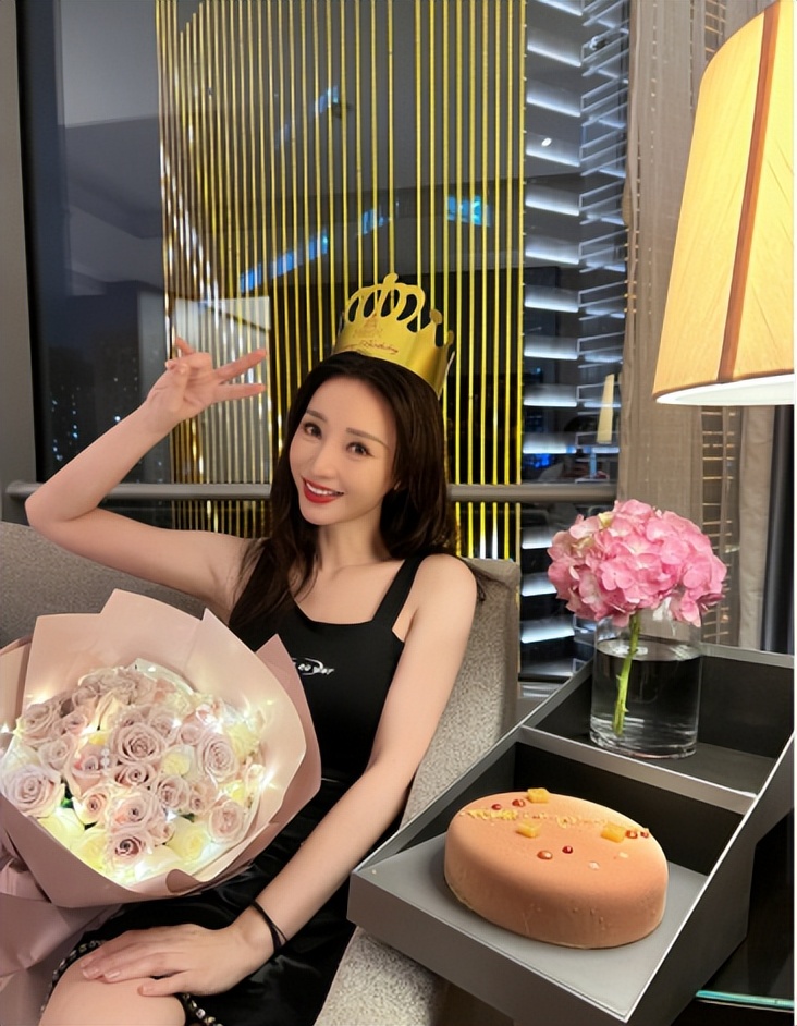 柳岩自曝恋情,柳岩澄清恋爱传闻