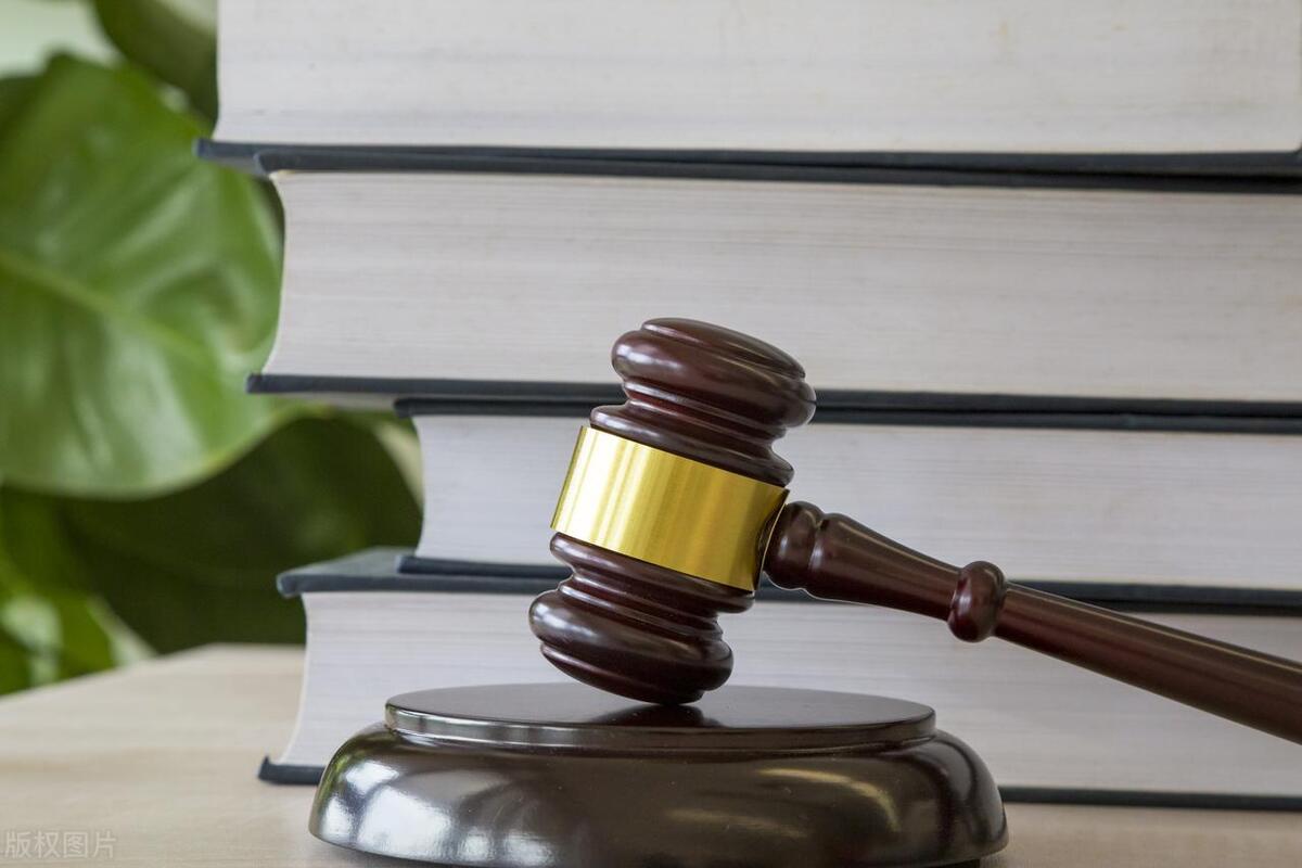 化妆品上的“DHC”、“蝶翠诗”构成近似商标吗？法院判了