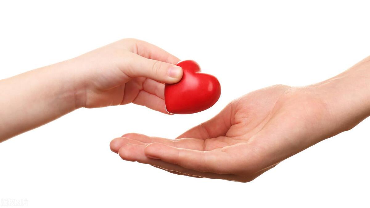 70岁老人查出有梅毒,老人晚期潜伏梅毒